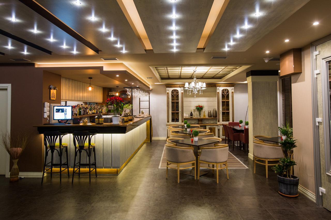 "L'Art De Vivre" Resort Korça Szoba fotó